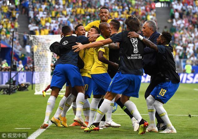 开云体育- 内马尔被群殴 